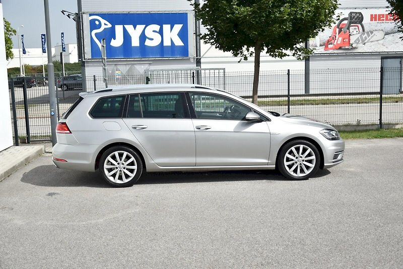 Volkswagen Golf (2020) MARATHON EDITION 1.5 TSI 96kW - fotka 13 z 32