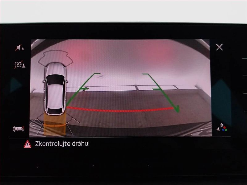 Škoda Scala (2020) Monte Carlo 1.6 TDI, Automat - fotka 22 z 22
