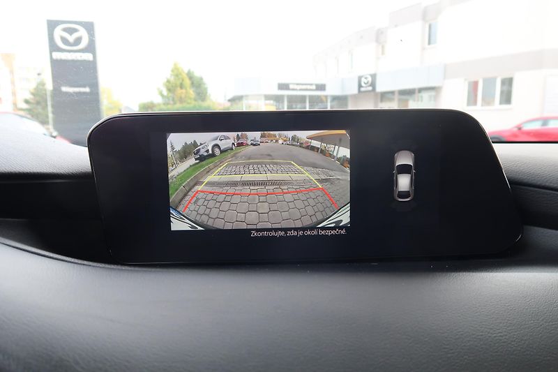 Mazda 3 HB 2,0 G150 AT, Bose,serv.,DPH - fotka 24 z 28