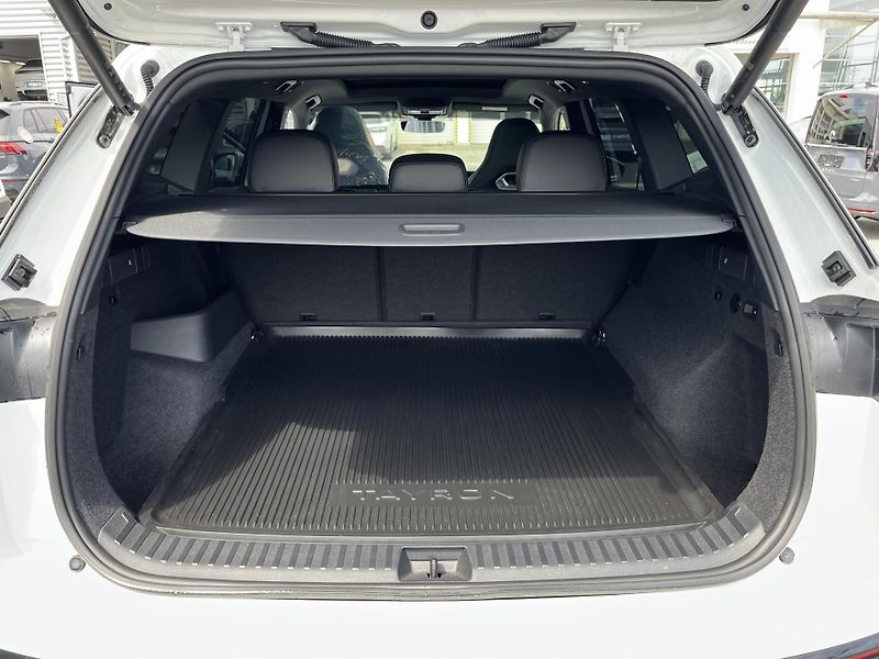 Volkswagen Tayron R-LINE PEOPLE 2,0 TDI 142 KW 4 - fotka 25 z 27