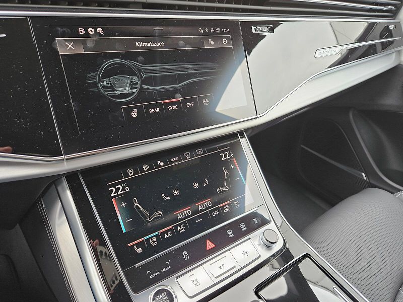 Audi Q8 (2026) SUV 50 TDI quattro - fotka 21 z 30