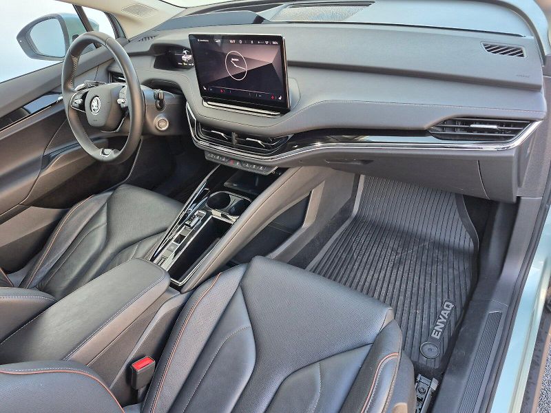 Škoda Enyaq (2021) ecoSUITE 80 150 kW - fotka 26 z 33