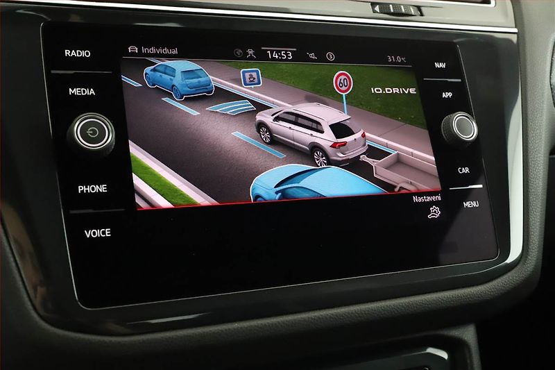 Volkswagen Tiguan Allspace (2022) 2.0 TDI - fotka 18 z 28