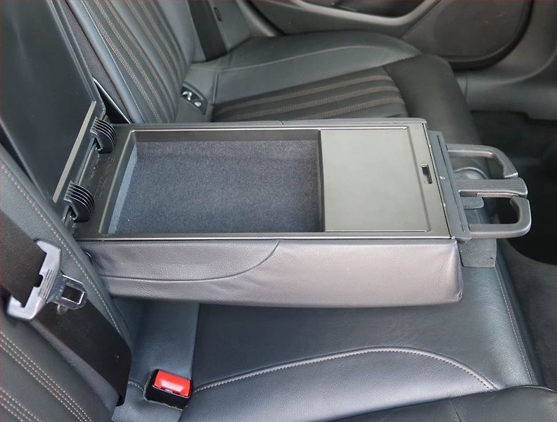Audi A6 Allroad (2013) 3.0 TDI, 4X4, Automat, Kůže - fotka 23 z 25
