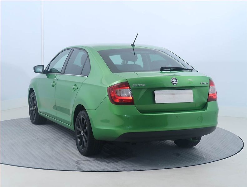 Škoda Rapid (2017) Style Plus 1.0 TSI, Xenony - fotka 4 z 14