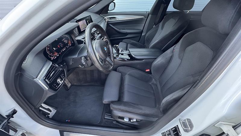BMW Řada 5 530xd Touring Mpaket ČR DPH - fotka 5 z 17
