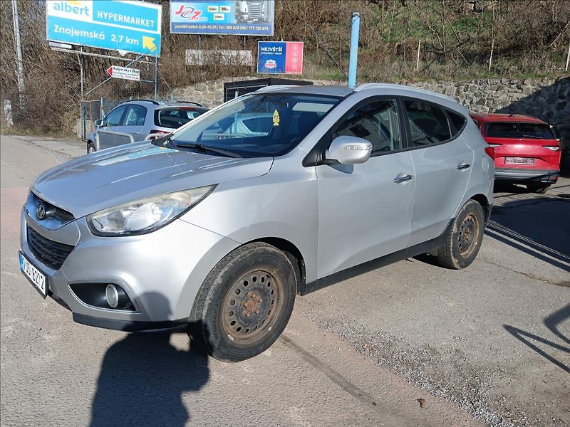 Hyundai ix35 2,0 CRDi - fotka 4 z 23