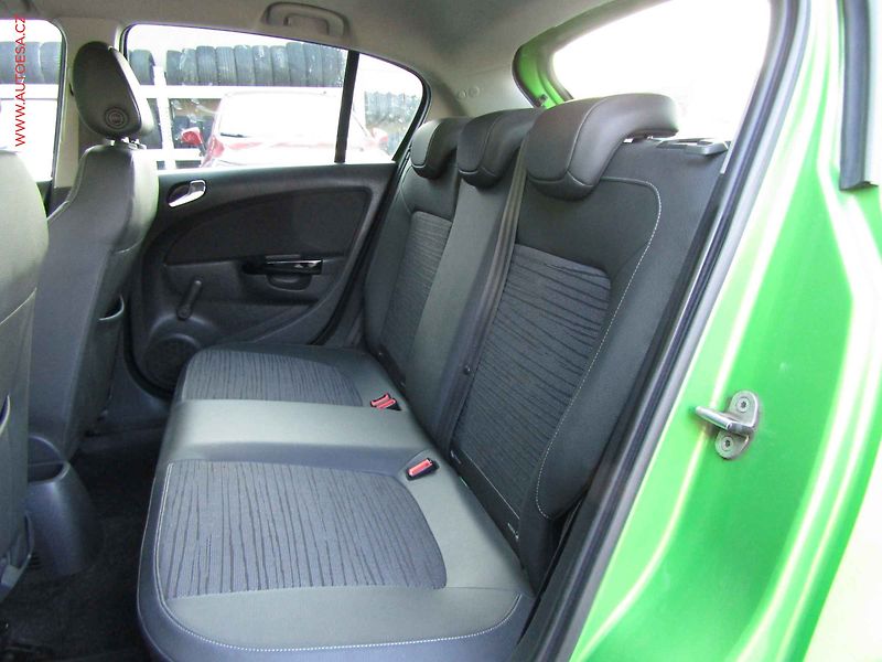 Opel Corsa (2014) 1.2i, ČR, Active, AC - fotka 10 z 21