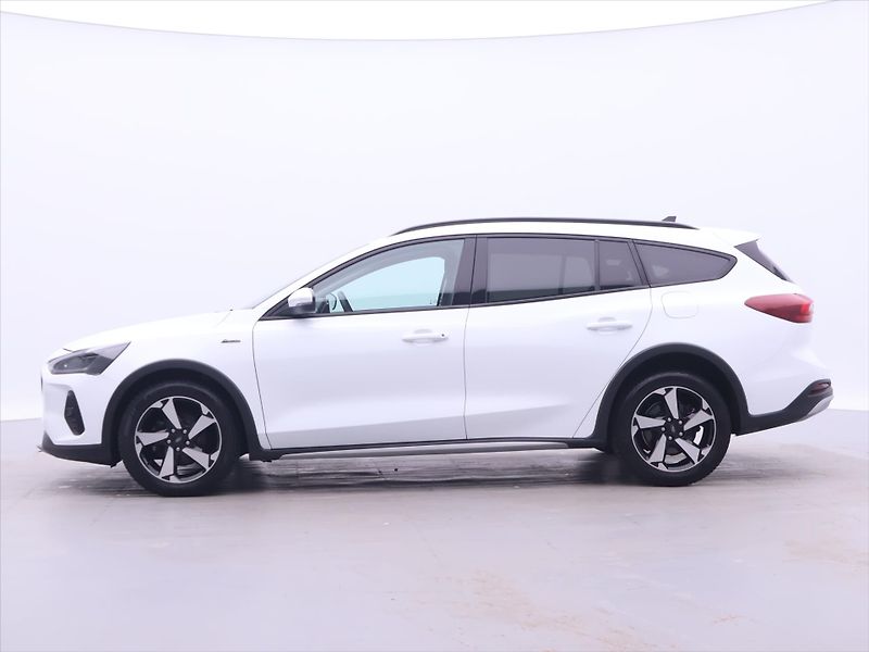 Ford Focus 1.0 EB 114 kW CZ DPH 1.Maj. - fotka 4 z 28