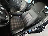 Volkswagen Polo 1,8   GTI,TSI 141kW,SERVISKA - náhled 21