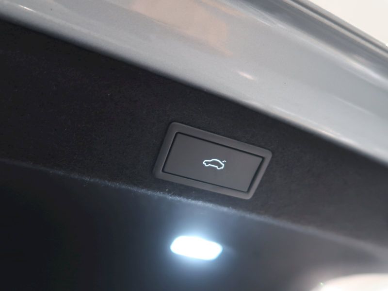 Škoda Superb (2024) SELECTION 2.0TDI 110KW DSG MAT - fotka 41 z 42