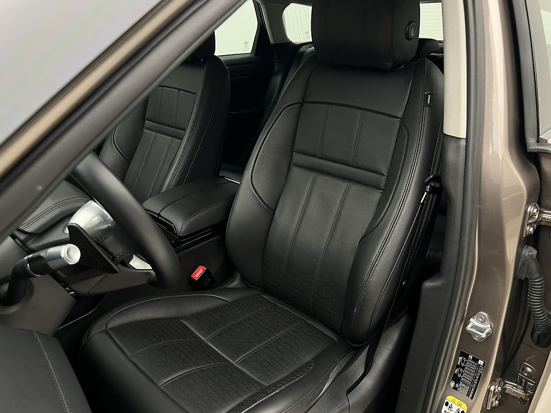 Land Rover Range Rover Evoque P200 R-DYNAMIC HSE AUT CZ - fotka 16 z 48