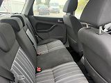 Ford Focus (2009) 1.6 td - náhled 40