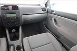 Volkswagen Golf (2004) 1.6 FSI, po STK, zamluveno - náhled 8