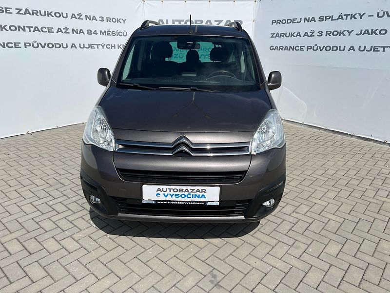 Citroën Berlingo (2017) 1.2PT Shine! NAVI! Tažné! 1.ma - fotka 2 z 37