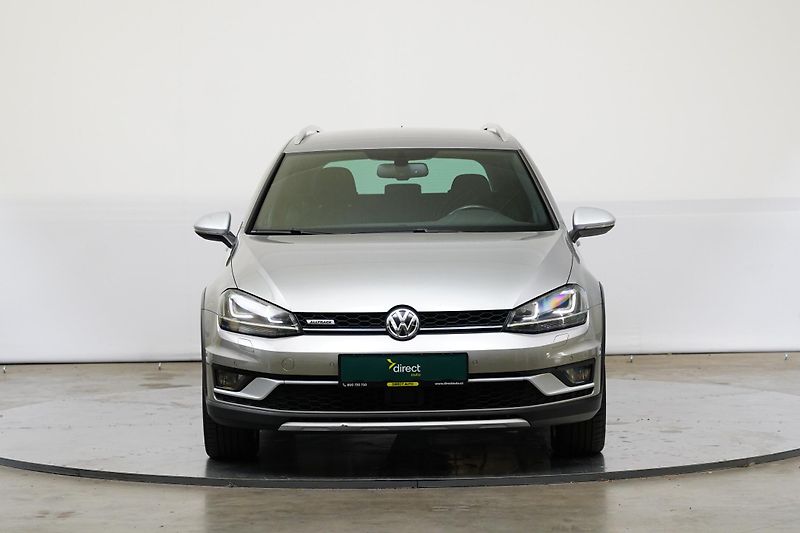 Volkswagen Golf - fotka 4 z 25