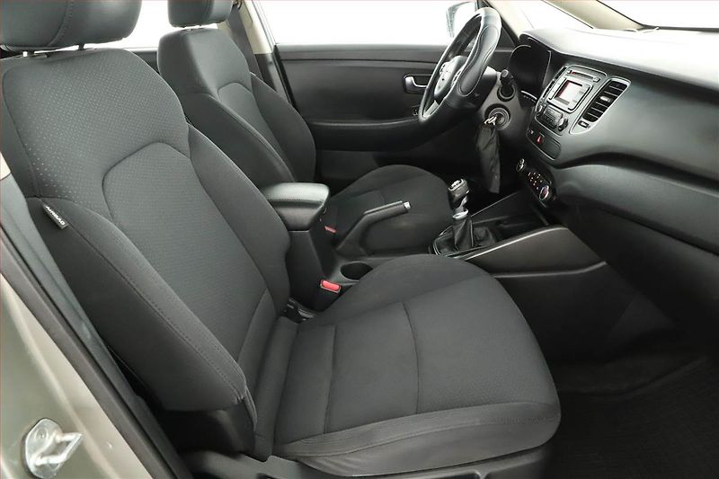 Kia Carens (2013) 1.7 CRDi, nová STK, Tažné - fotka 7 z 18
