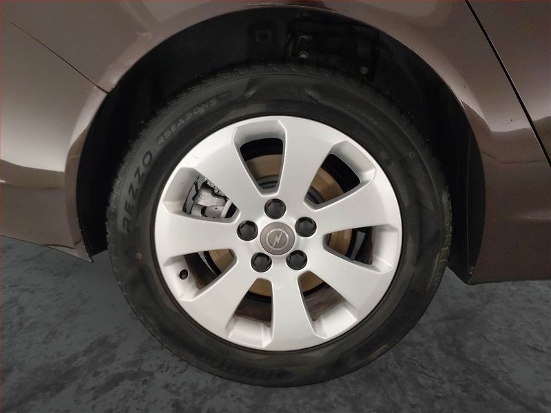 Opel Insignia (2011) 2.0 CDTI, Serv.kniha, Navi - fotka 15 z 21