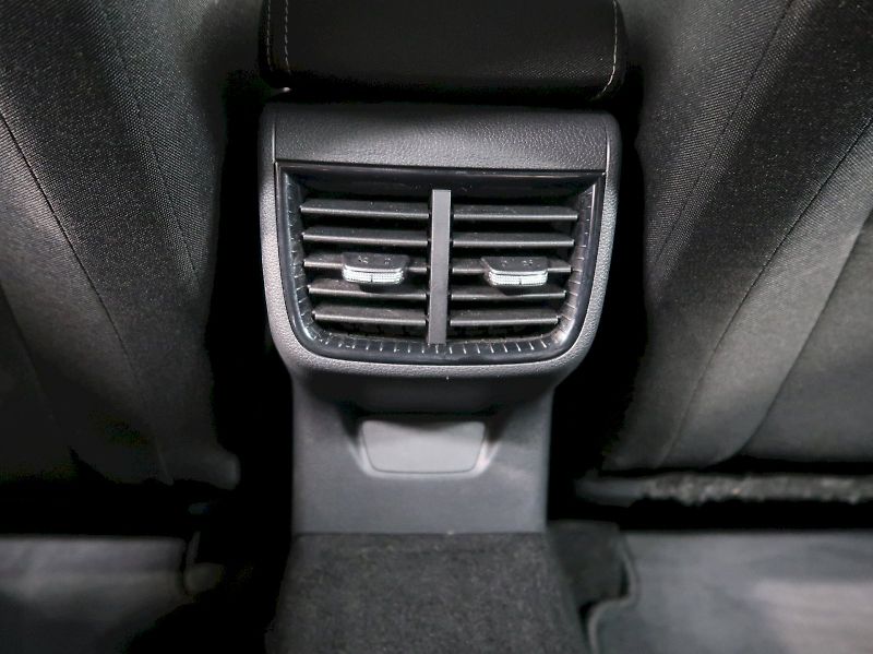 Škoda Fabia (2025) SELECTION 1.0 MPI 59KW - fotka 36 z 38