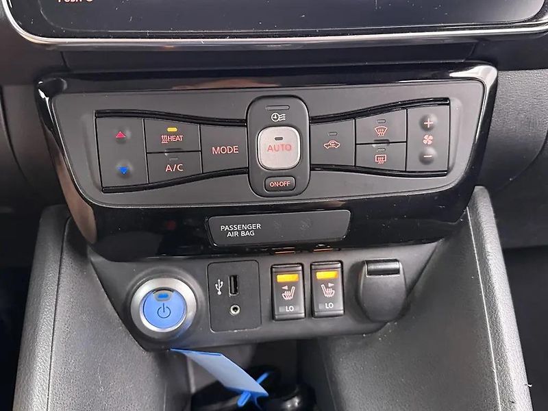 Nissan Leaf EV 110kW 40kWh 2.ZERO TZ - fotka 7 z 11