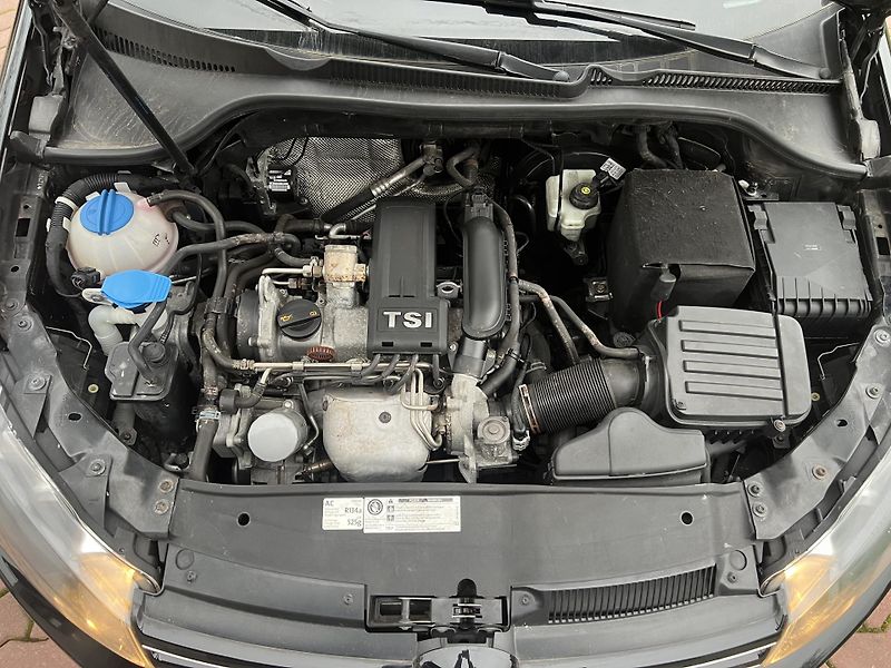 Volkswagen Golf 1.2TSI 77KW,ALU,DIGIKLIMA,ESP - fotka 41 z 41