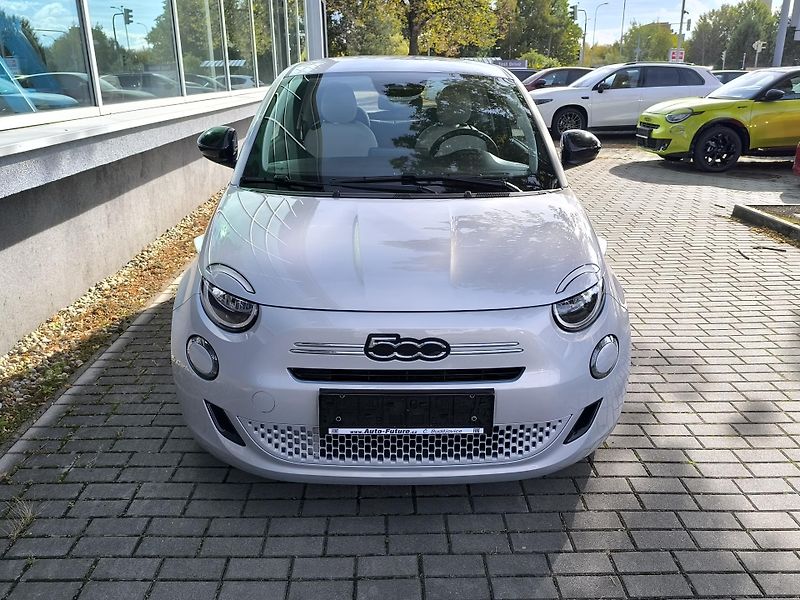 Fiat 500 (2026) Hybrid Icon 1.0 BSG 65k - fotka 2 z 34