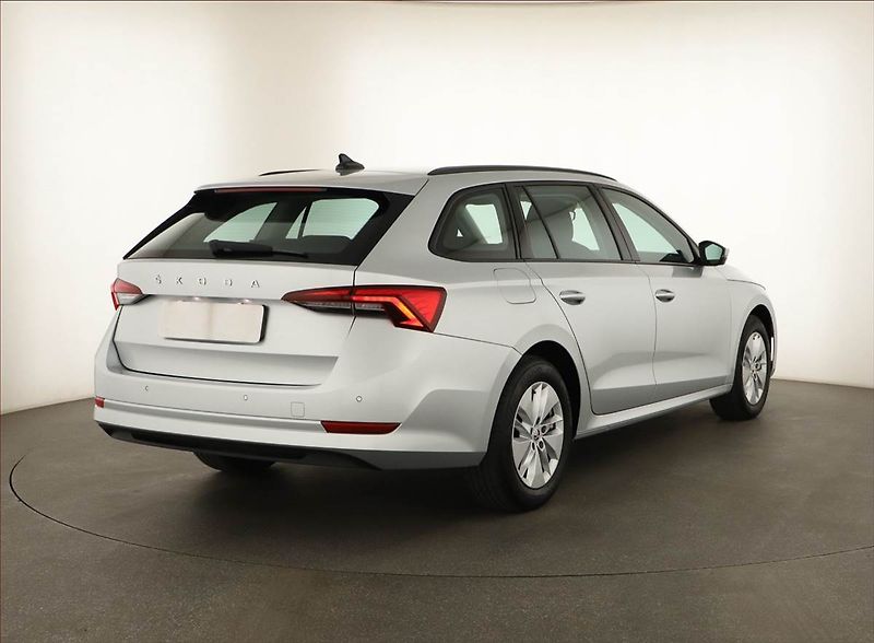 Škoda Octavia (2023) Ambition 2.0 TDI - fotka 5 z 20
