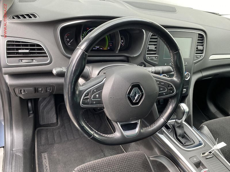 Renault Mégane (2019) 1.3 TCe, ČR, AT, navi, LED - fotka 12 z 17