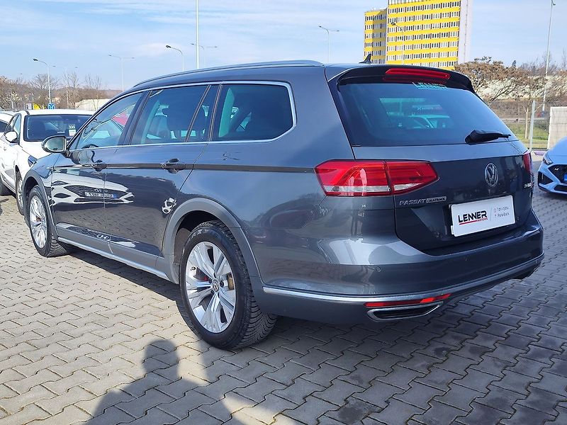 Volkswagen Passat 2.0 Bi-TDI/176kW Alltrack DSG - fotka 7 z 32