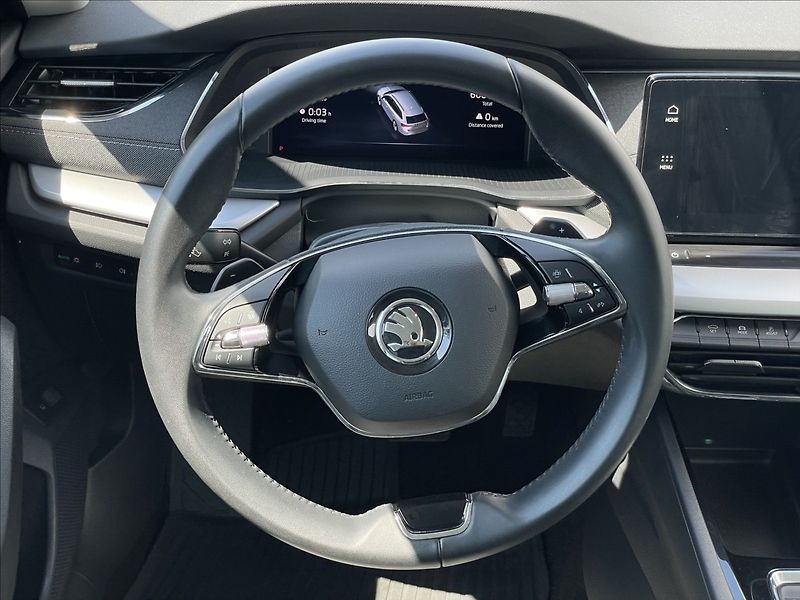 Škoda Octavia 1,4 TSI DSG Style Plus ACC  iV - fotka 8 z 24