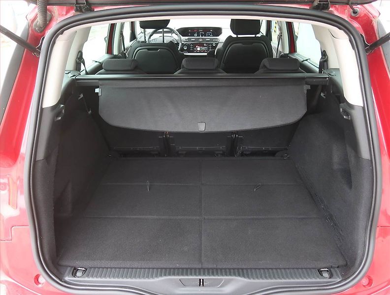 Citroën C4 SpaceTourer (2019) 1.6 PureTech, Automat - fotka 14 z 19