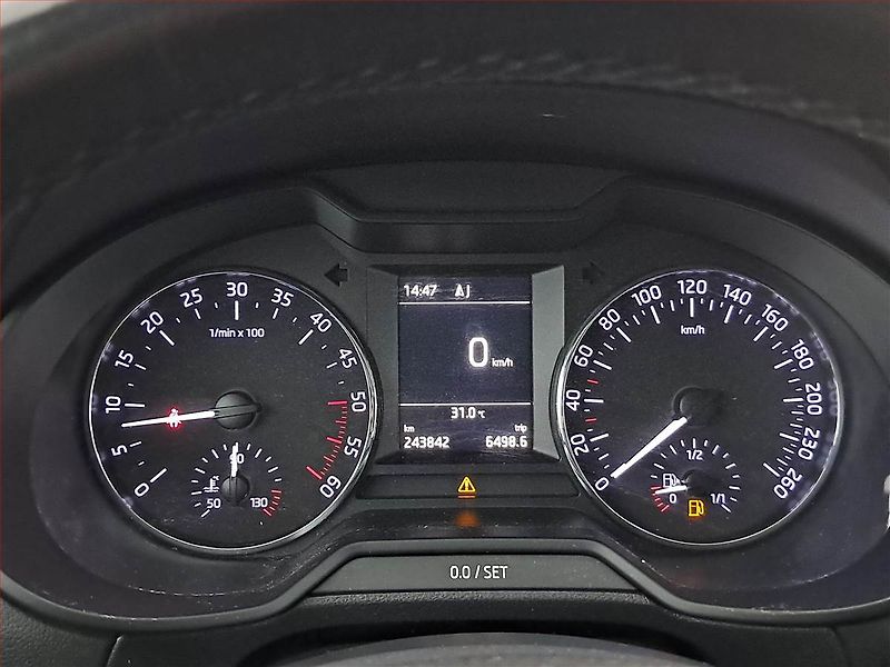 Škoda Octavia (2016) 1.6 TDI, Navi, Tempomat - fotka 11 z 12