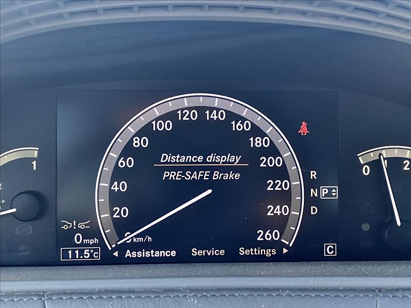 Mercedes-Benz CL 5,5 600 V12 380kW/1.MAJ/ - fotka 23 z 32