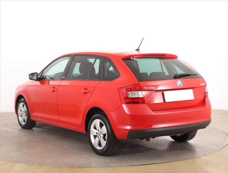 Škoda Rapid (2016) Spaceback 1.2 TSI, Tempomat - fotka 4 z 16
