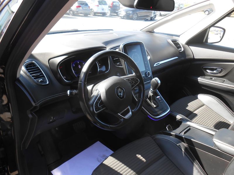 Renault Grand Scénic 1.7DCi,AUTOMAT,7Míst,Full LED! - fotka 30 z 46