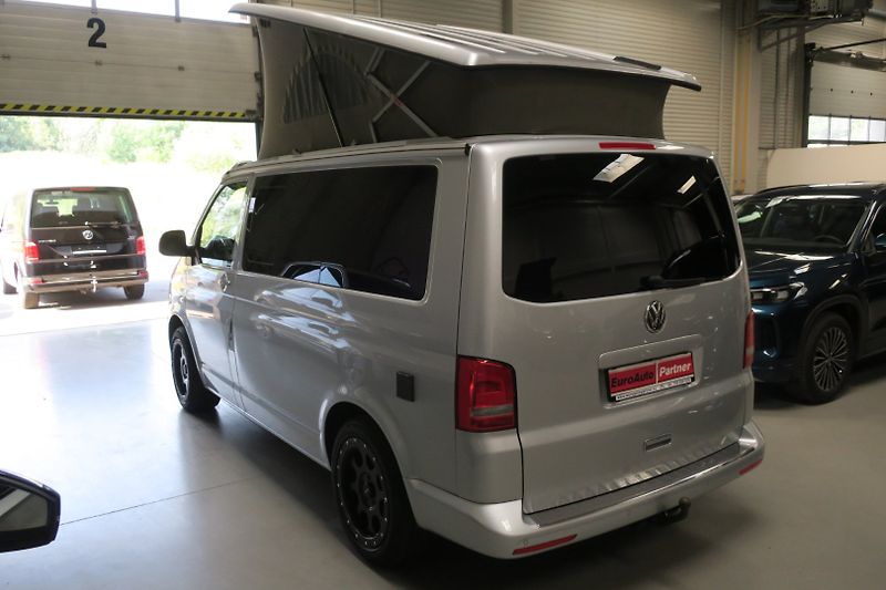 Volkswagen T5 California (2015) 2.0TDI Beach 4Mot. DSG Bi-XEN - fotka 2 z 50