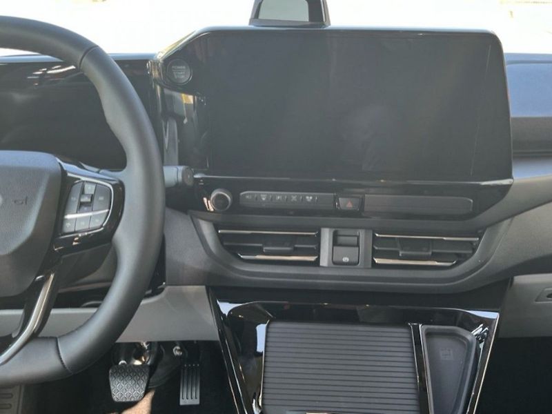 Ford Tourneo Custom 2.5PHEV,171KW,CZ,DPH,1.MAJ - fotka 10 z 24