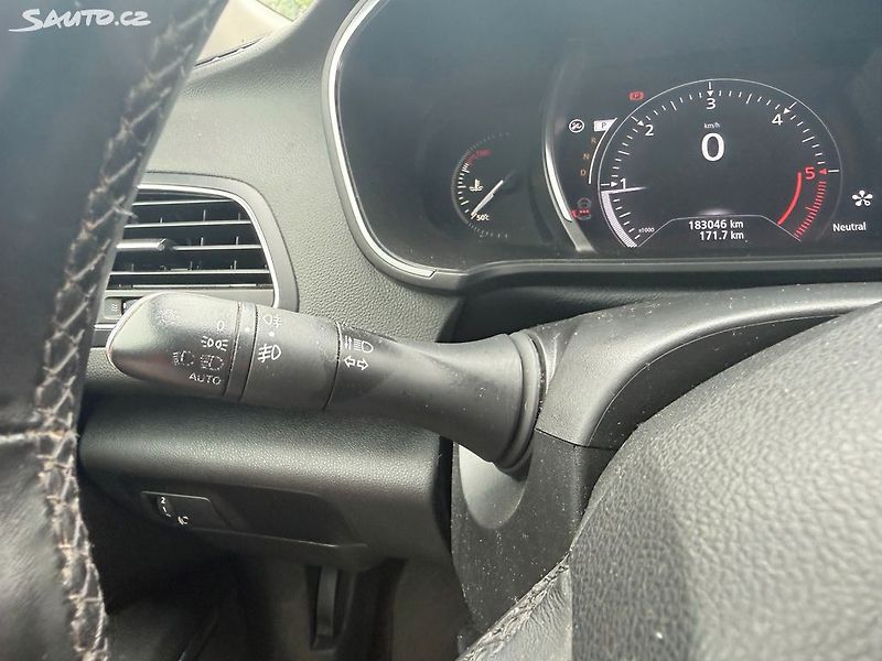 Renault Mégane 1.5 DCi 1.majitel CZ - fotka 21 z 33
