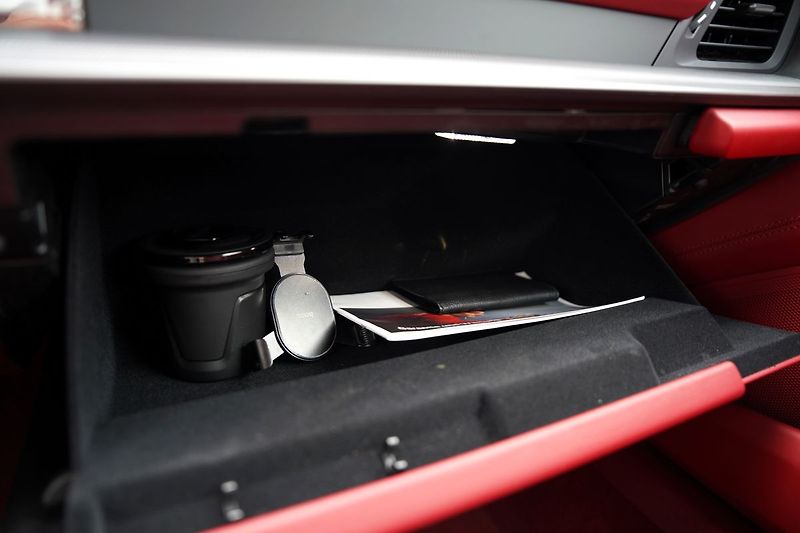 Porsche 911 Carrera 4/PDK/Sport chrono/21 - fotka 48 z 48