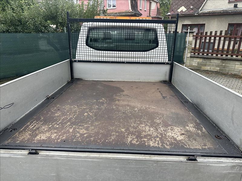 Volkswagen Transporter 2,0 TDI TAŽNÉ - fotka 5 z 20