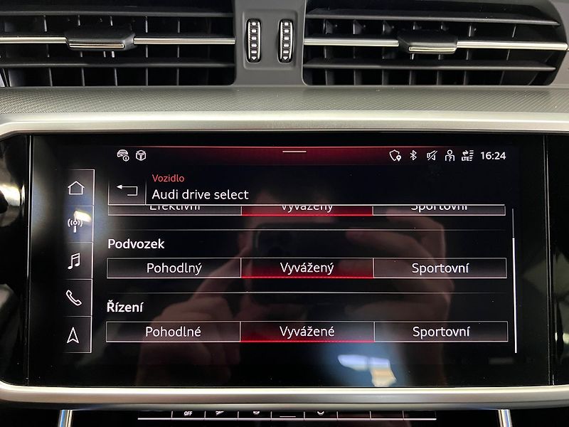 Audi A6 Allroad 50 TDI QUATTRO, VZDUCH, WEBAST - fotka 25 z 36