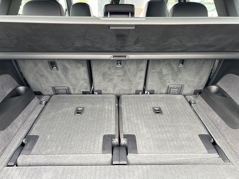 Audi Q7 (2025) S-LINE 50TDI 7MÍST TAŽNÝ DPH  - fotka 19 z 32