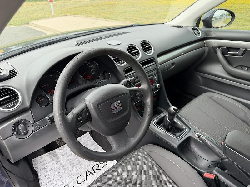 Seat Exeo 2.0 TDI KLIMA ROZVODY 2X KOLA - fotka 10 z 31