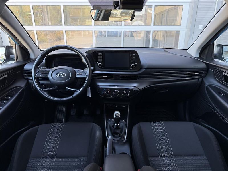 Hyundai Bayon 1,0 T-GDI  Smart Climate Tažné - fotka 13 z 26