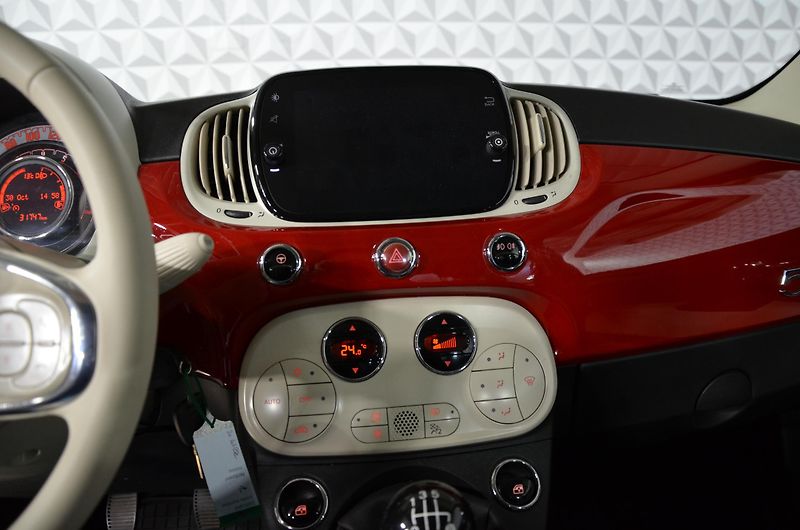 Fiat 500 (2023) - fotka 13 z 18