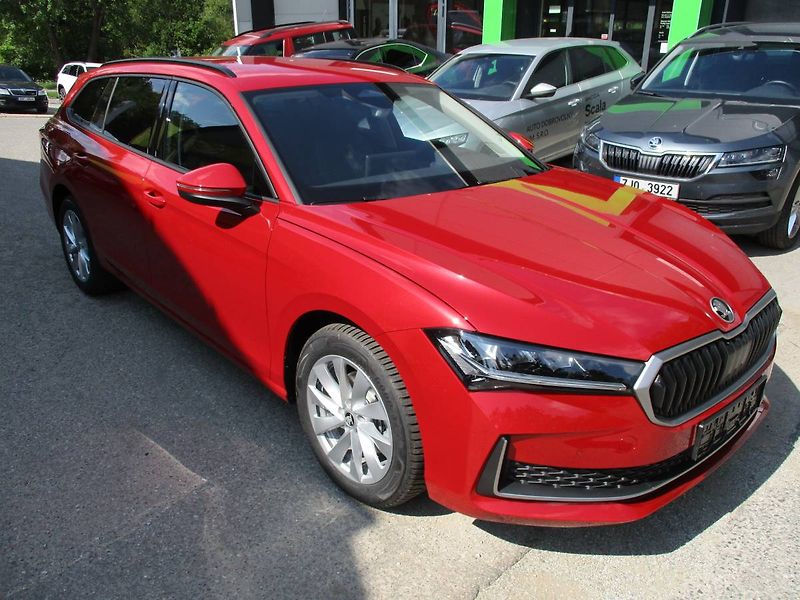 Škoda Superb Combi Selection 2,0TDI 110kW D - fotka 3 z 13