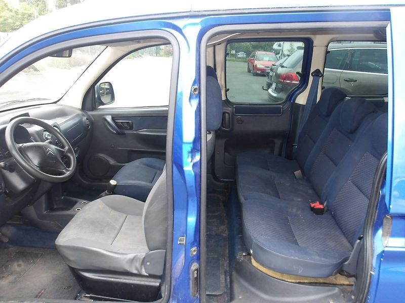 Peugeot Partner 1,6HDi 2xŠOUPAČKY ! - fotka 12 z 22
