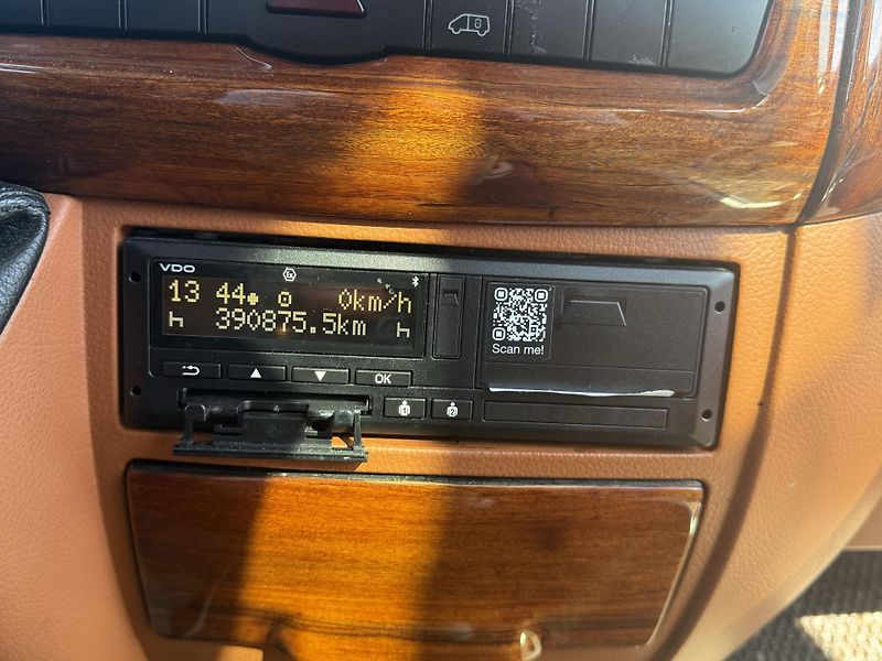 Mercedes-Benz (2016) Sprinter 519 CDI XXL- Panorama - fotka 4 z 13
