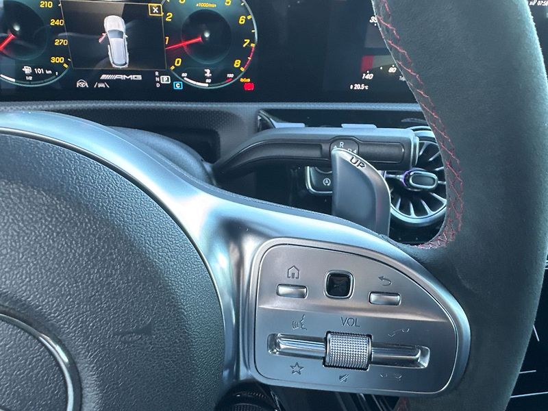 Mercedes-Benz CLA 45 S 4MATIC+ - fotka 24 z 27