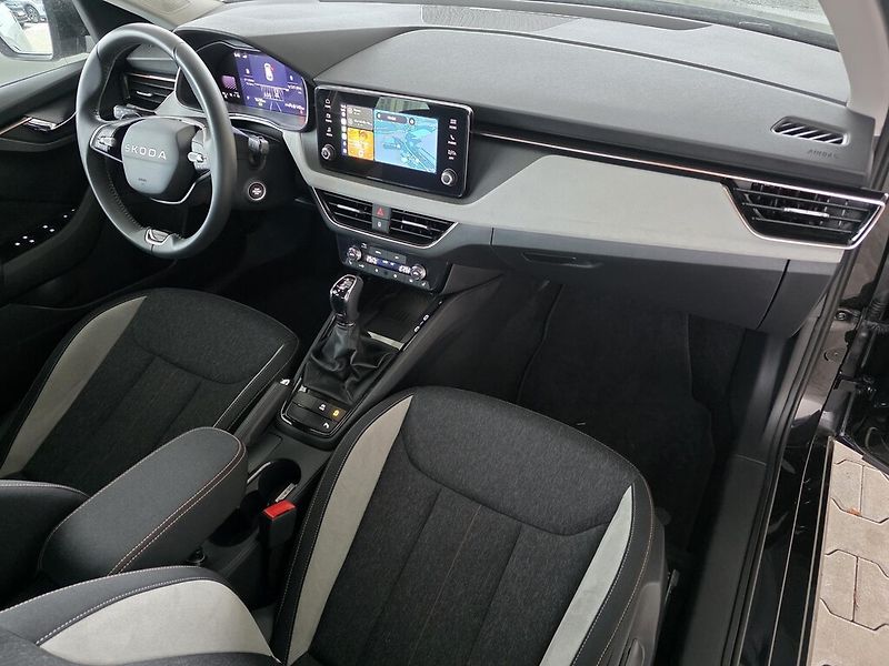 Škoda Kamiq DSG 1,0 TSi 85 kW TopSelection - fotka 20 z 25